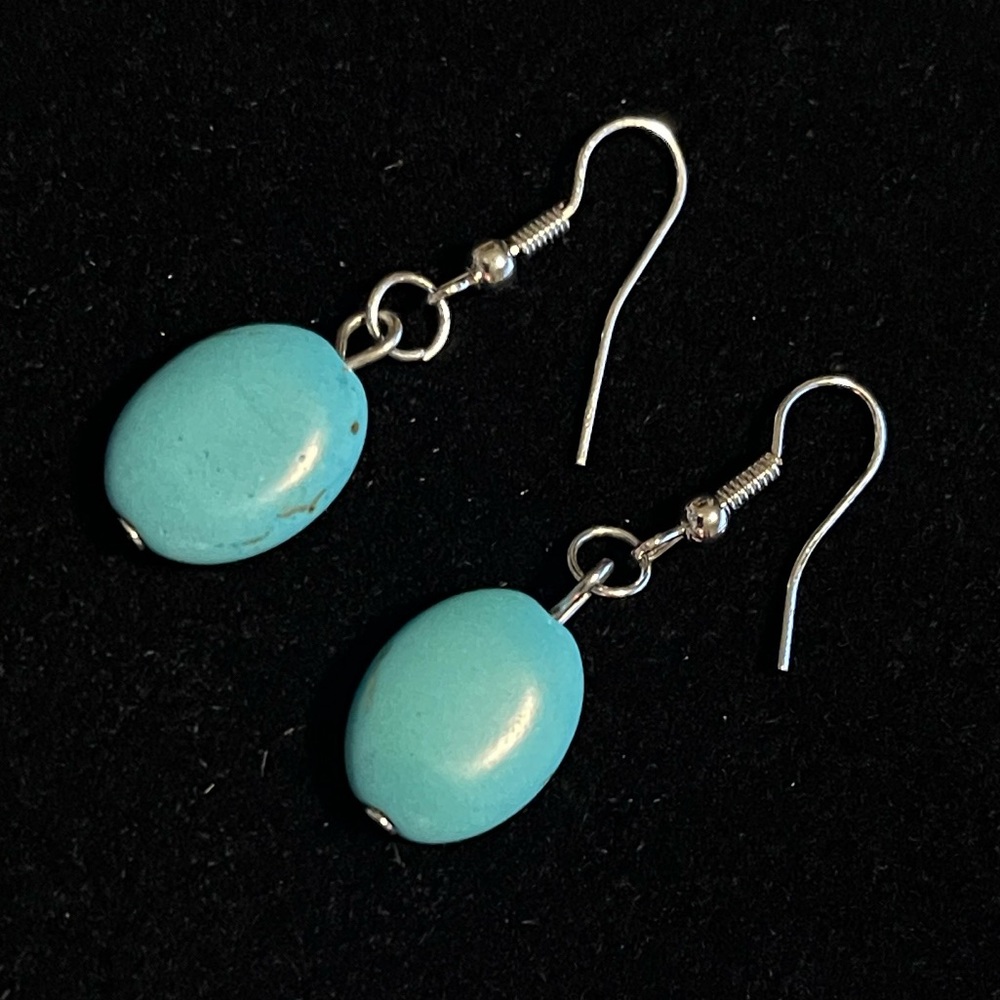 Turquoise Dangle Earrings. Handmade.